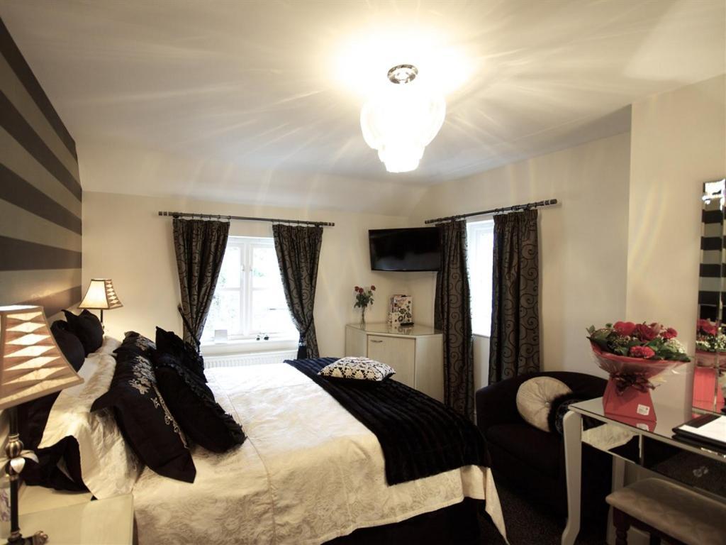 Y Garth Luxury Bed And Breakfast Dinas Szoba fotó