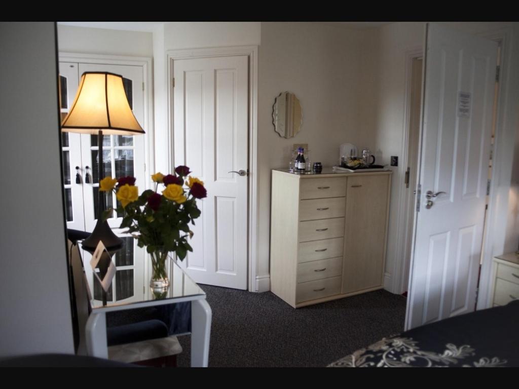 Y Garth Luxury Bed And Breakfast Dinas Szoba fotó